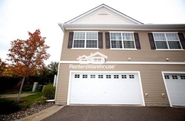 Photo - 3029 Hemingway Tr