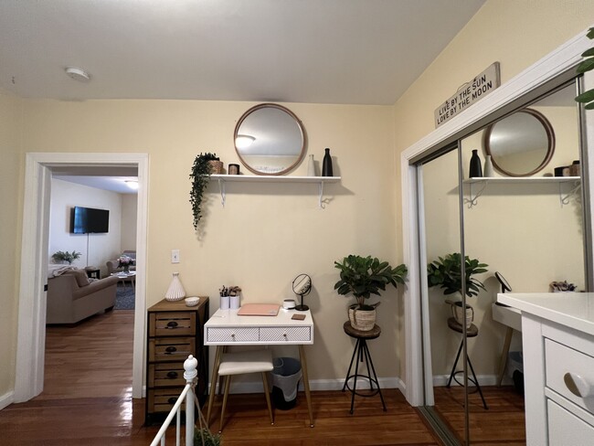 Photo - 38 Gorham St Apartment Unit 1
