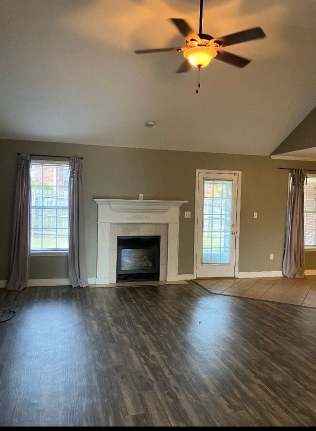 1737 Cedarwood Dr