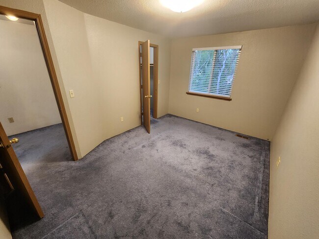 Photo - 620 E Pennsylvania St