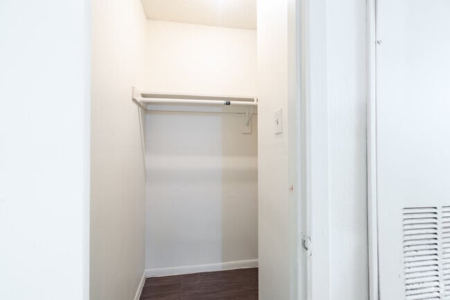 Arthur Place Apartments