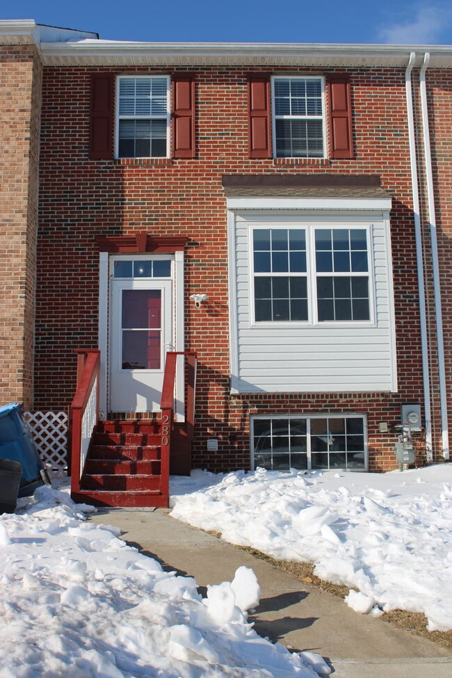 Building Photo - 280 Mike Dr