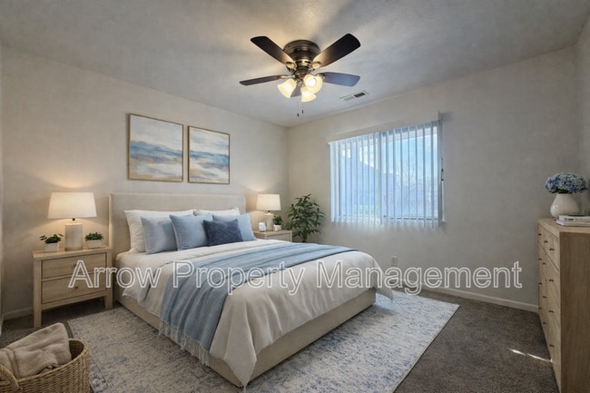 Photo - 2000 Washington St