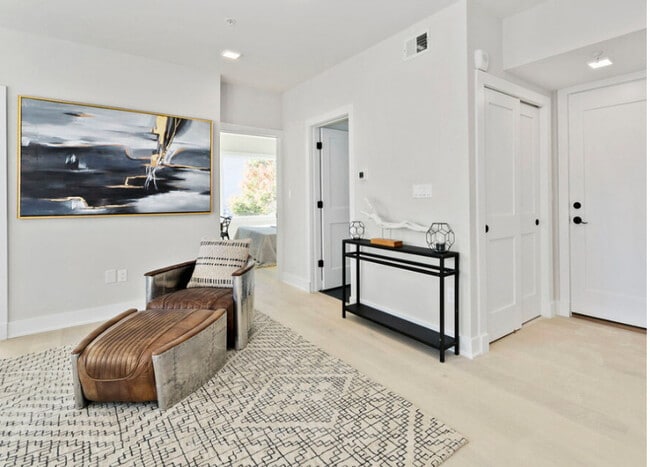 Photo - 1532 North Capitol St NW Unit 201