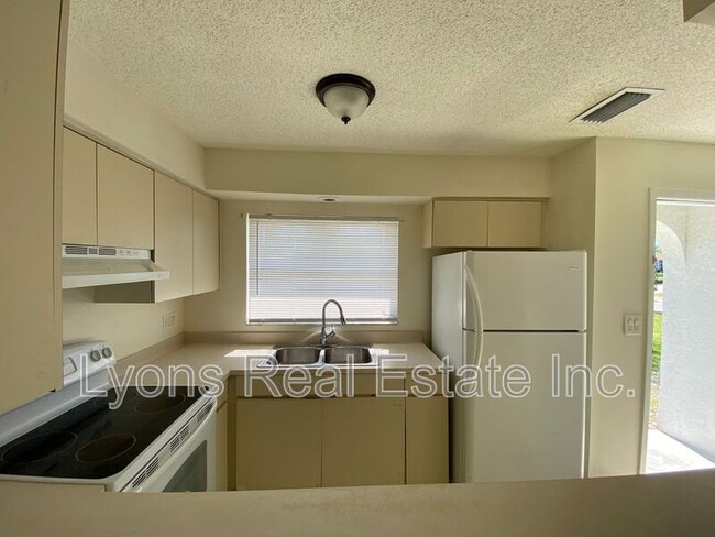 Photo - 431 Hancock Bridge Pkwy