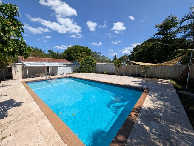 Photo - 1629 NW 5th Ave