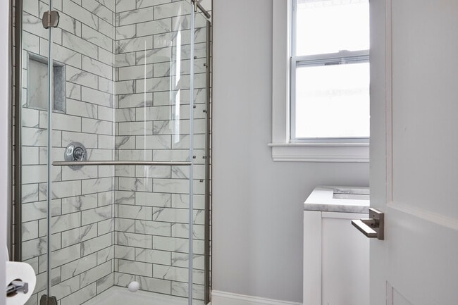 Photo - 52 Mansfield St Unit 1