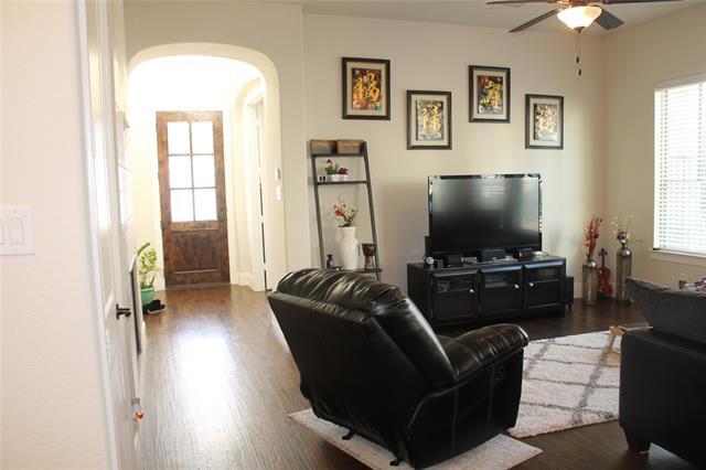 Photo - 328 Loma Alta Dr