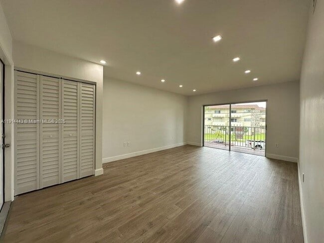 Photo - 7610 SW 82nd St Unit J208