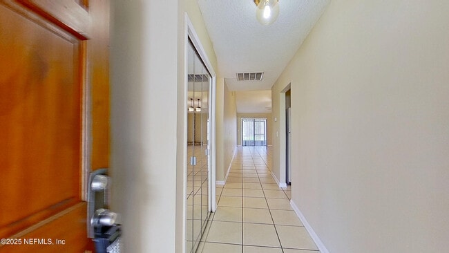 Photo - 11323 Sawmill Rd