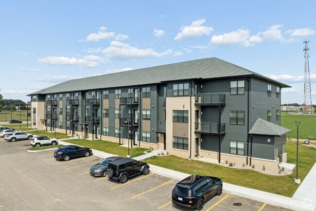 Flats at Pinecreek
