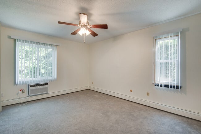 Silas Pointe Apartments