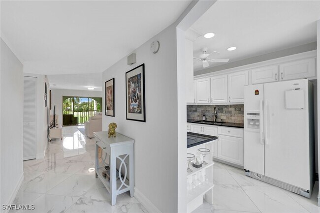 1055 Forest Lakes Dr Unit F203