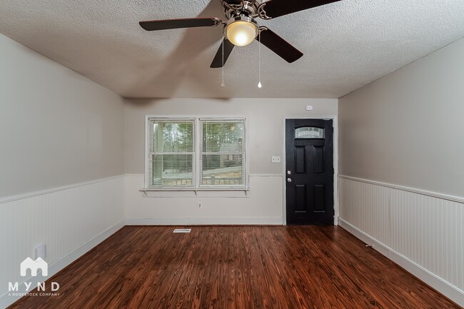 Photo - 6538 Mountain Heights Rd