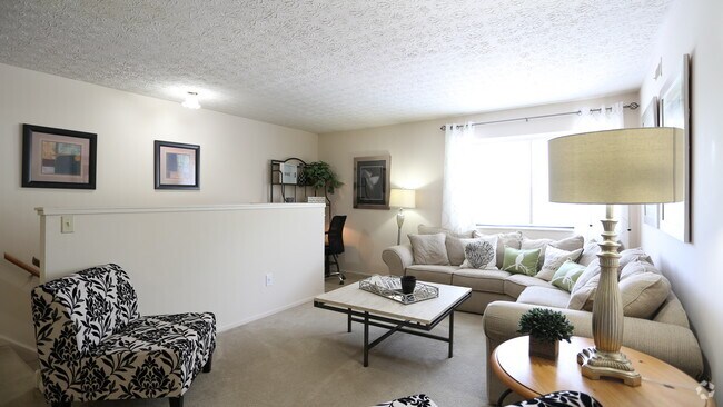 Living Room - Reserves at Northern Woods