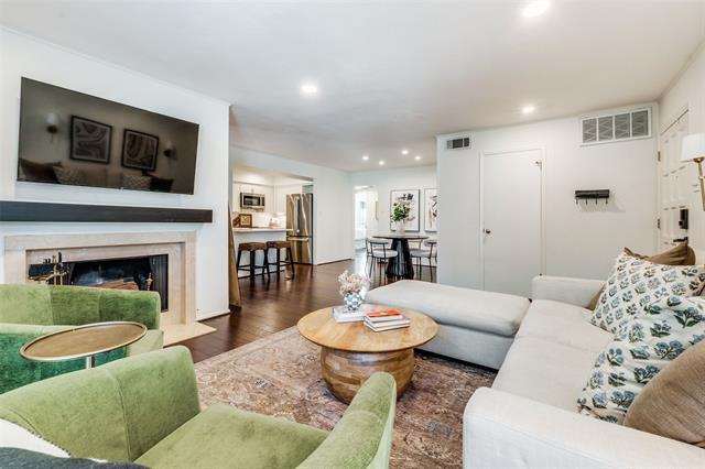 Photo - 6020 Birchbrook Dr Unit 210