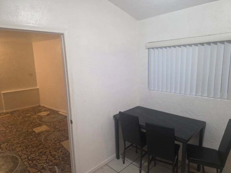 Photo - 615 S Tulip St Unit 615 S Tulip St A
