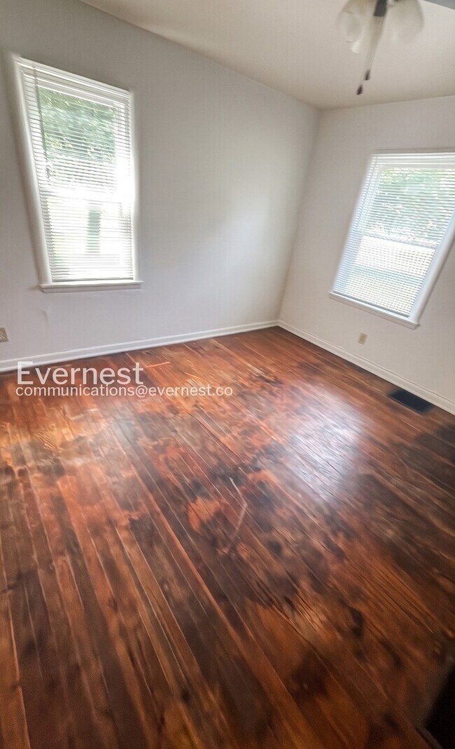 792 Butler Ave