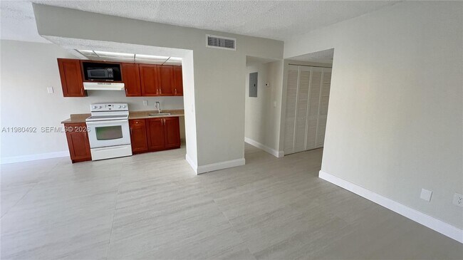 Photo - 9331 SW 4th St Unit 101A