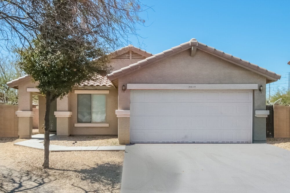 Photo - 9819 West Riverside Avenue