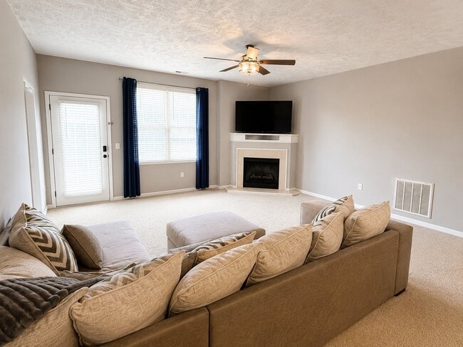 Photo - 3930 Bardstown Ct Unit 103