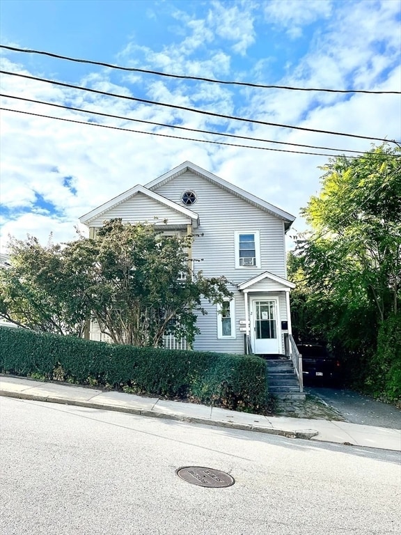 Building Photo - 2 Mission St Unit 1