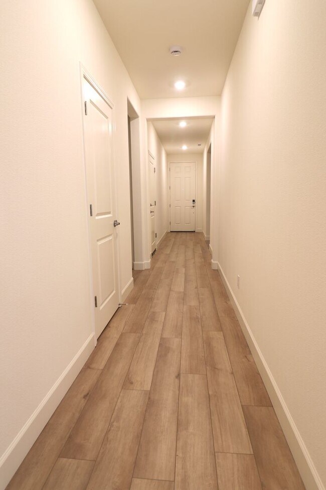 Photo - 6862 Ronaldinho Dr