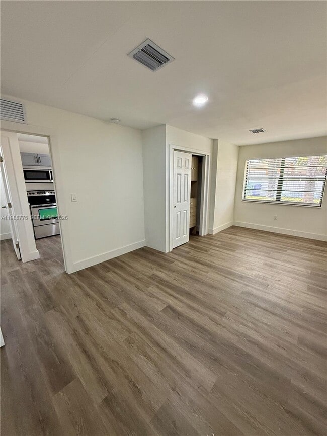 Photo - 1731 Alcazar Dr Unidad 1