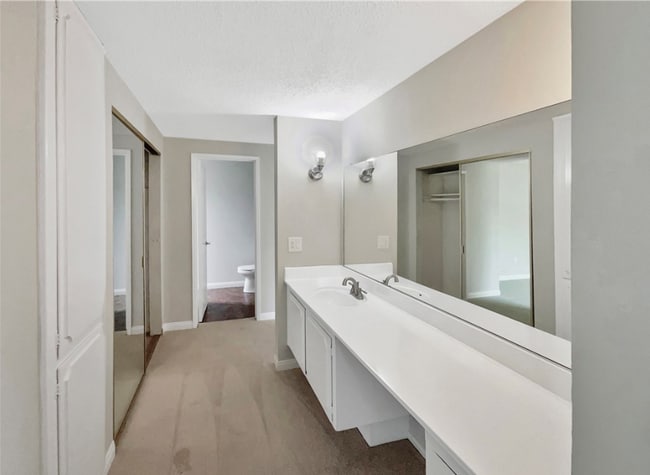 Photo - 5540 Royal Hill Dr