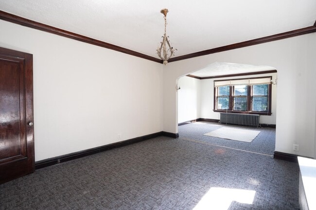 4641 Penrose St Unidad 2 Fl