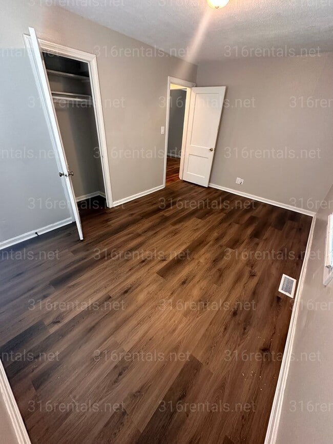 Photo - $950 - 2 bedroom / 1 bathroom home with a bonus loft!