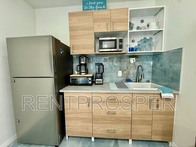 Photo - 628 Riverwoods Cir