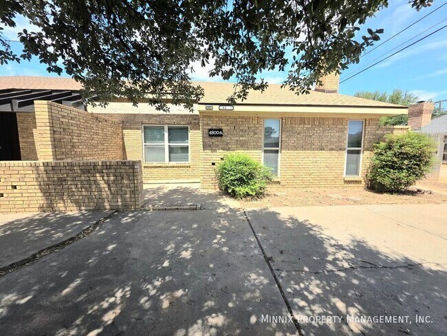 Building Photo - 4800 Dentcrest Dr