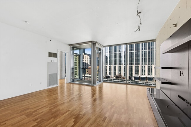 Photo - 600 N Fairbanks Ct Unit 2805