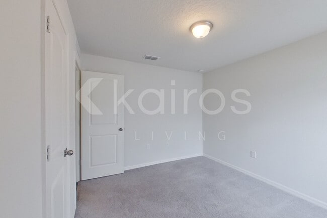 Photo - 80 Pheasant Dr