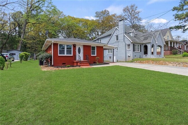 Photo - 628 S Evelyn Pl NW