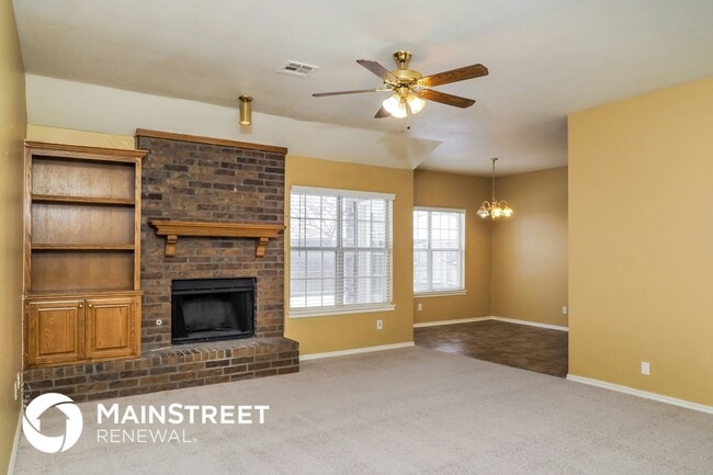 Photo - 3708 Windrun Pl