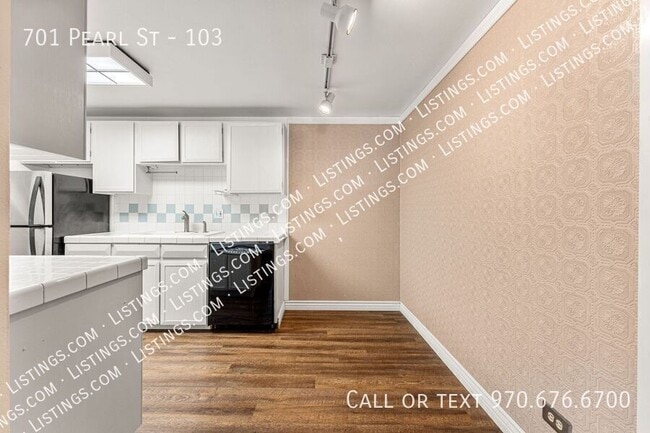 Photo - 701 N Pearl St