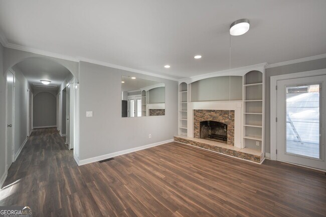 Photo - 2030 Starlight Dr