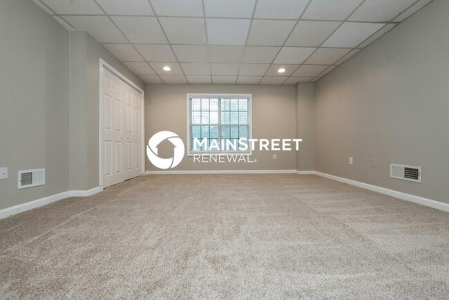 5 Bedroom Pet-Friendly Home in McDonough, GA with Main Street Renewal