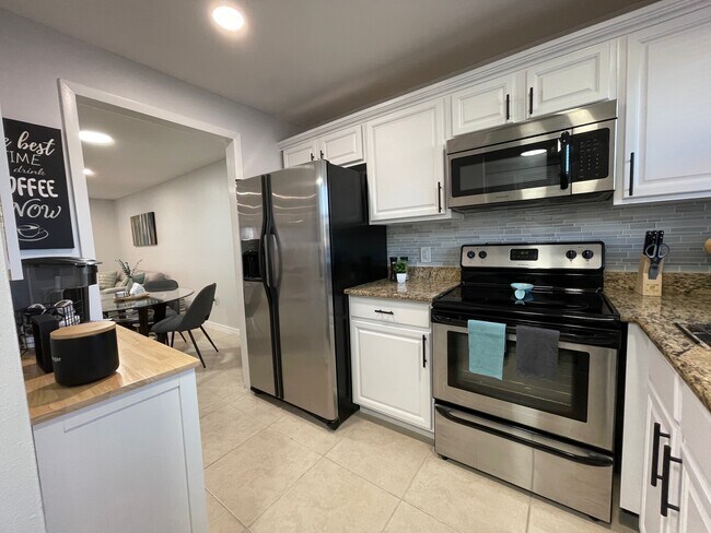 Photo - 170 Turtle Lake Ct Unit 103