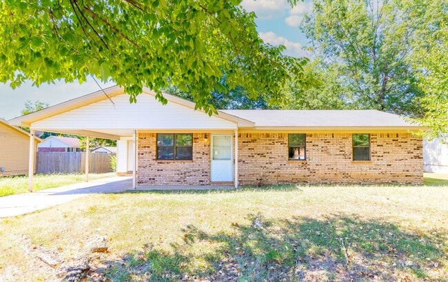 Building Photo - Wonderful 3 Bed/1 Bath in Searcy