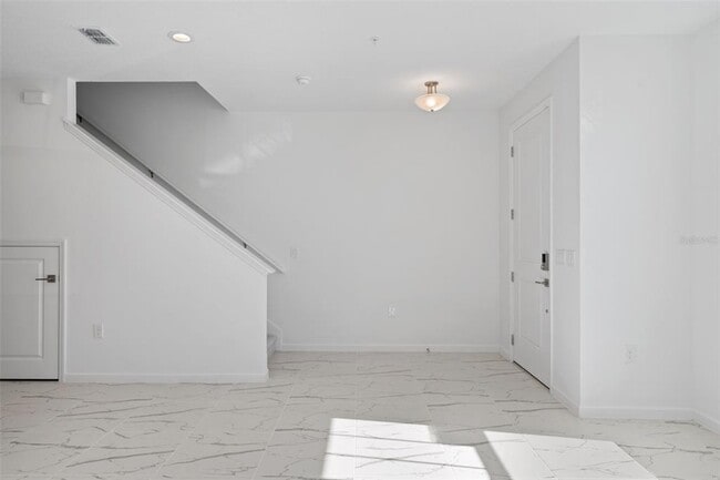 Photo - 1601 Pinecliff Dr