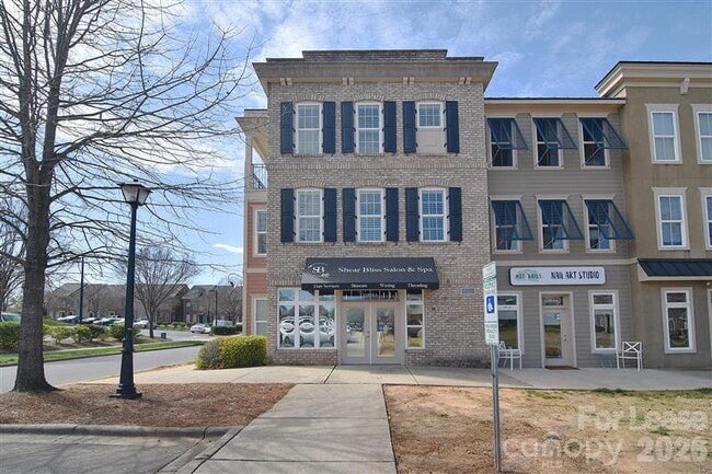 Building Photo - 11058 Cedar Walk Lane