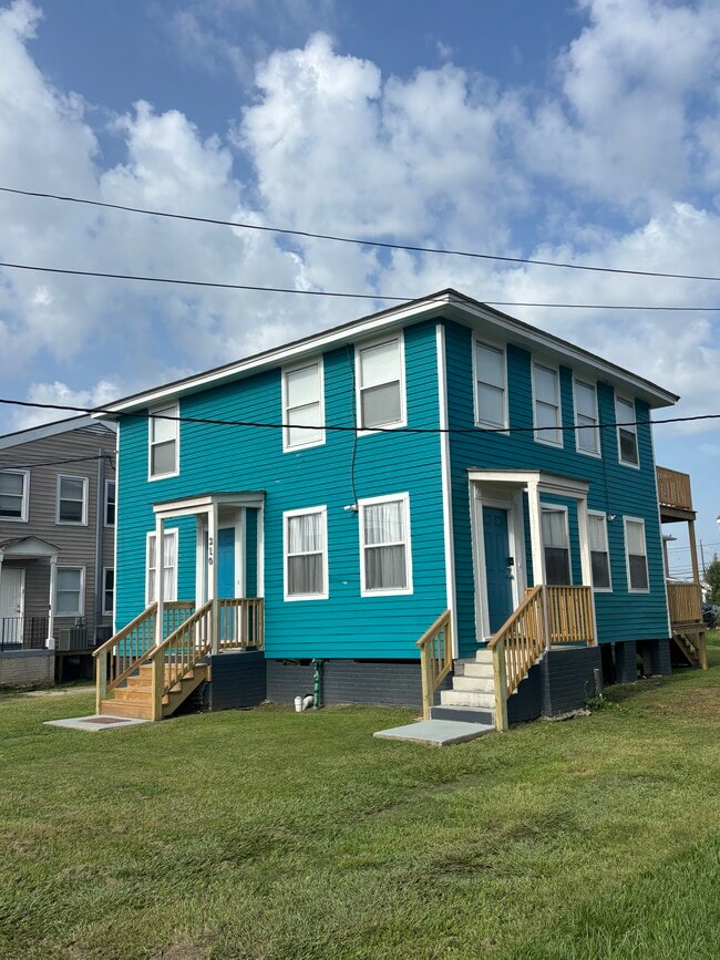 Photo - 6212 Curie St Townhome