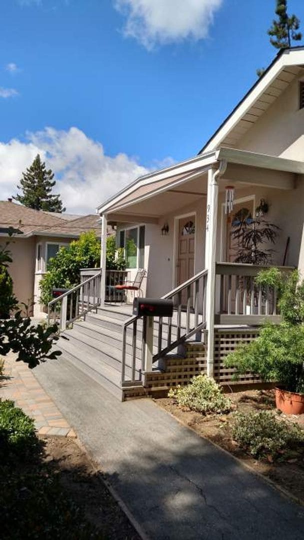 Updated Vintage Charm in Downtown Menlo Park - Updated Vintage Charm in Downtown Menlo Park House