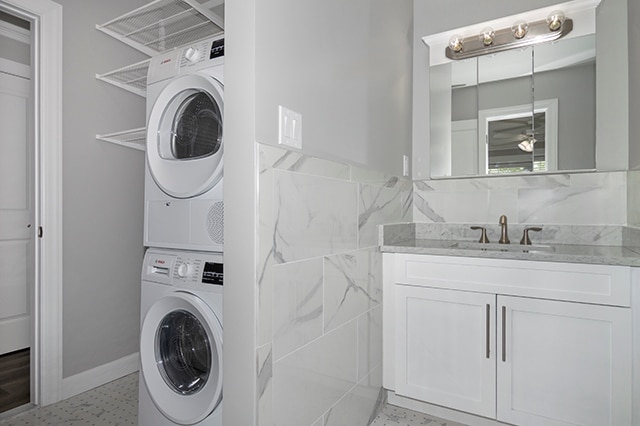 Photo - FAIRFIELD ESTATES AT HAMPTON BAYS