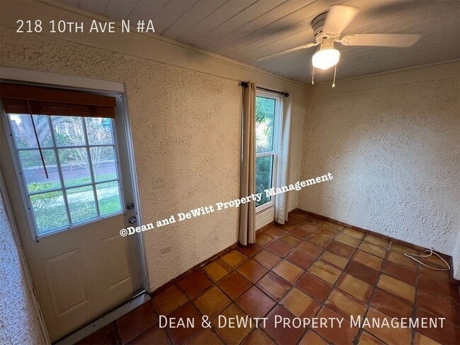 Photo - 218 10th Ave N Unidad A