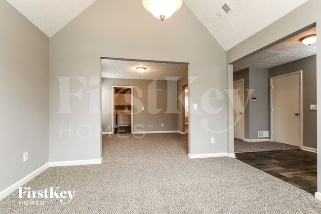 Photo - 3985 Fallbrook Dr NW