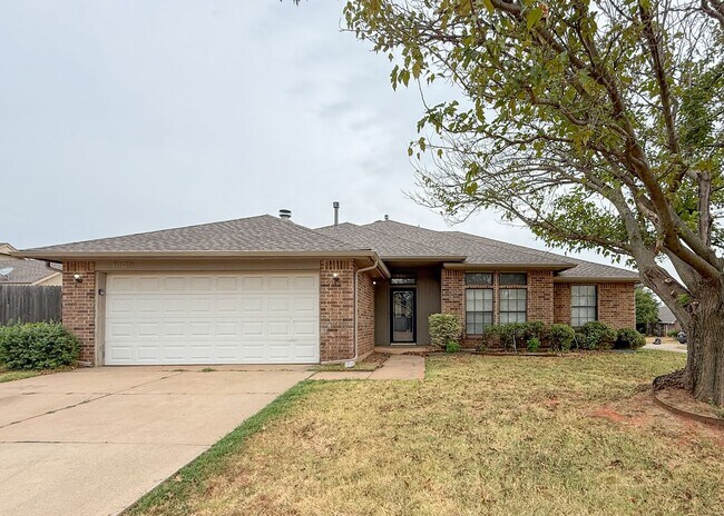 1009 NW 168th St